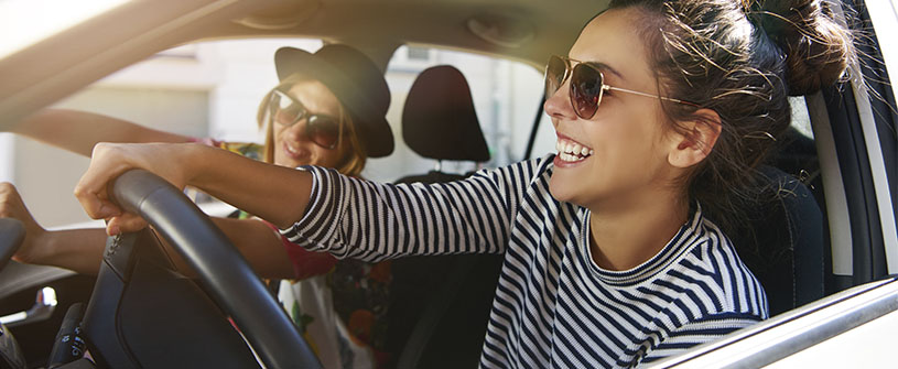 6 Ways College Students Can Save on Travel Home 